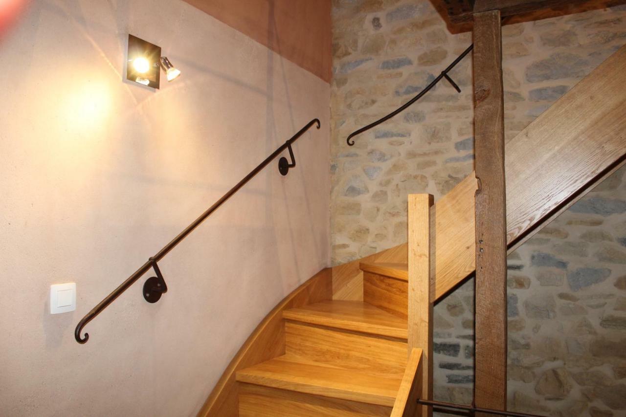 Au Puits Charmant Schaltin Luaran gambar